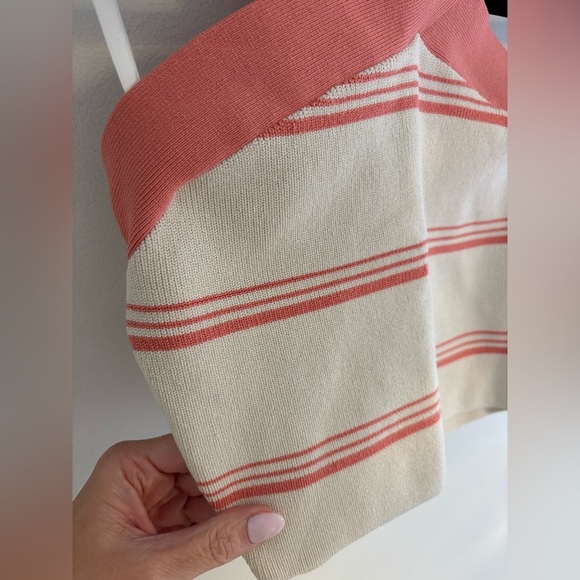 Aritzia Babaton Stripe Sculpt Knit Criss Cross Crop Top NWOT - Picture 4 of 7